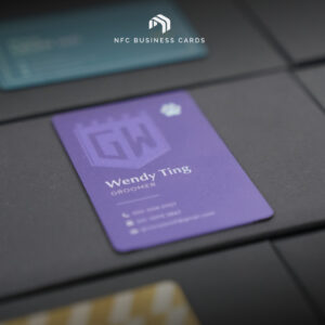 DW NFC Card Product Image-Prism-pearl-luminous-holographic-essential-2